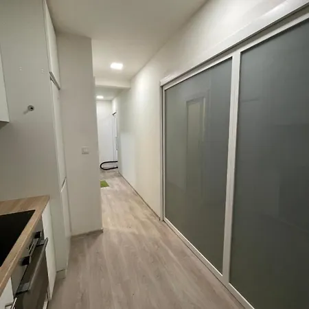 Appartement Red&black Centr, Na Hradbach 118