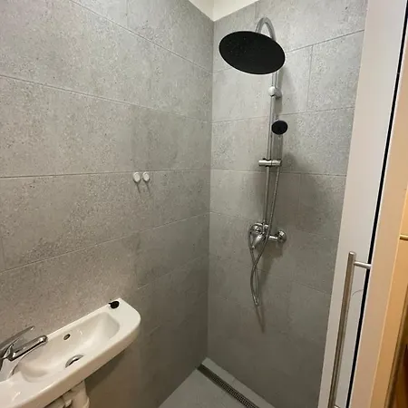 Red&black Centr, Na Hradbach 118 Appartement