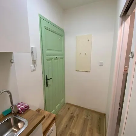 Red&black Centr, Na Hradbach 118 Appartement