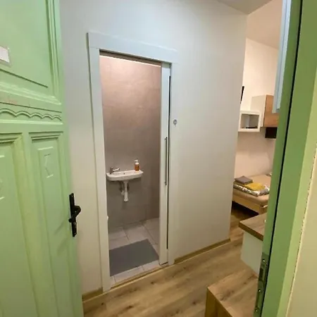 Appartement Red&black Centr, Na Hradbach 118