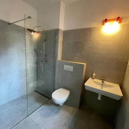 Red&black Centr, Na Hradbach 118 Daire *